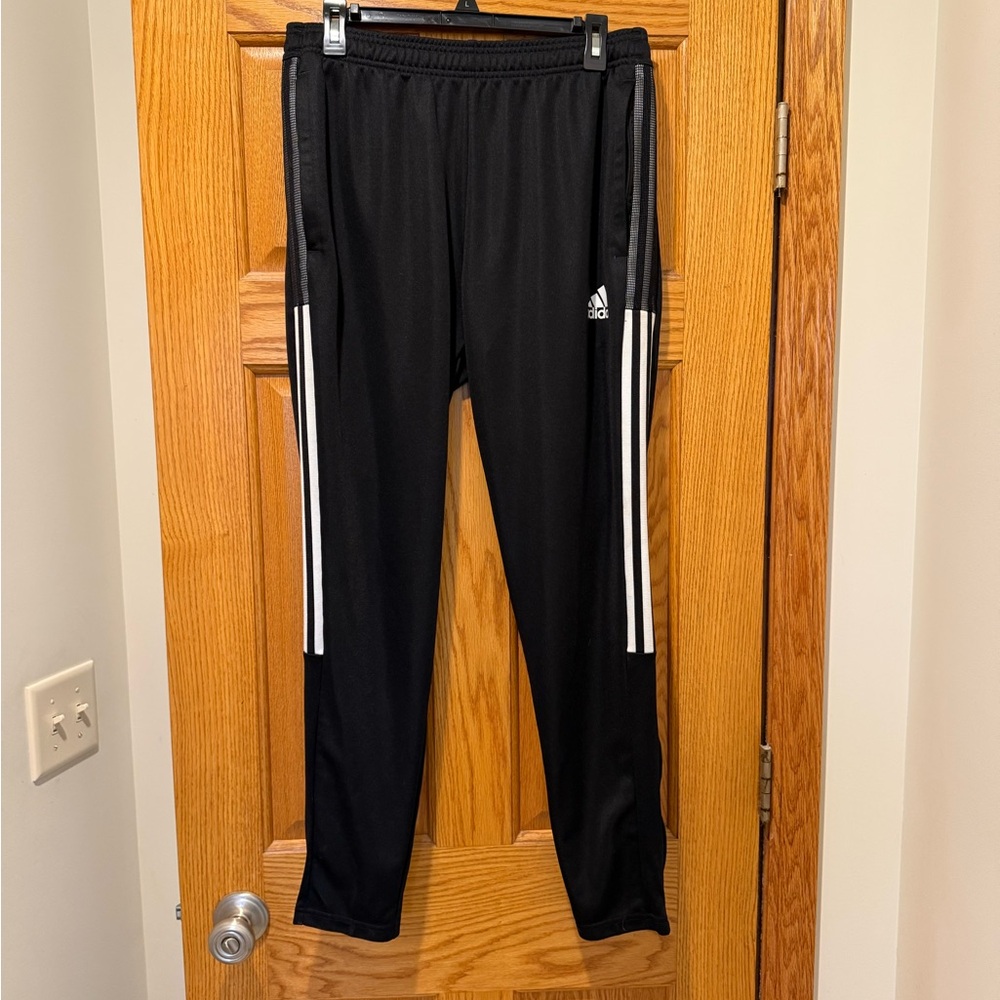 Adidas Men’s Black Joggers Size L